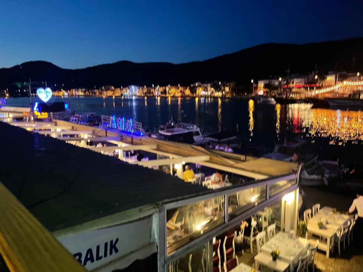 Palmiye Konuk Evi Foça Exterior foto